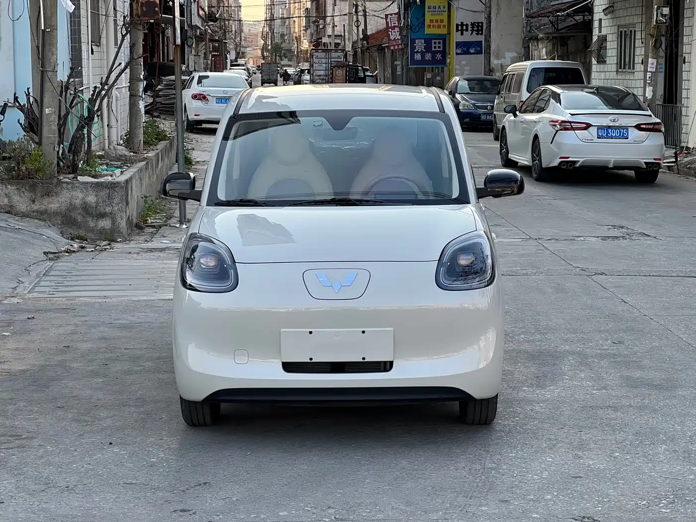 WULING AUTOMOBILE HONGGUANG MINIEV
