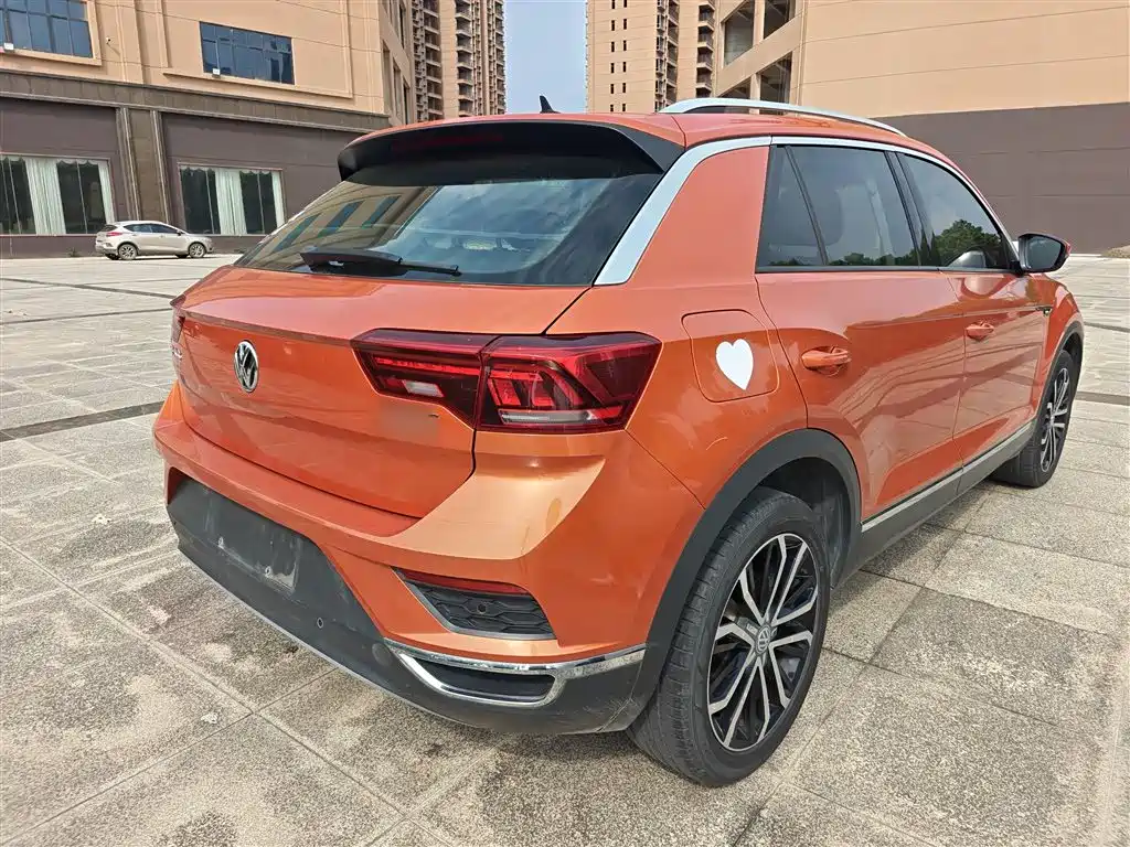 Volkswagen T-ROC 2019 280TSI DSG 2WD Comfort Version China VI фото 5