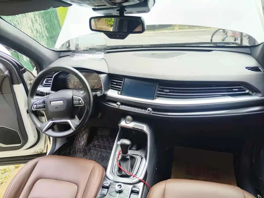 Photo 12 - Haval H6