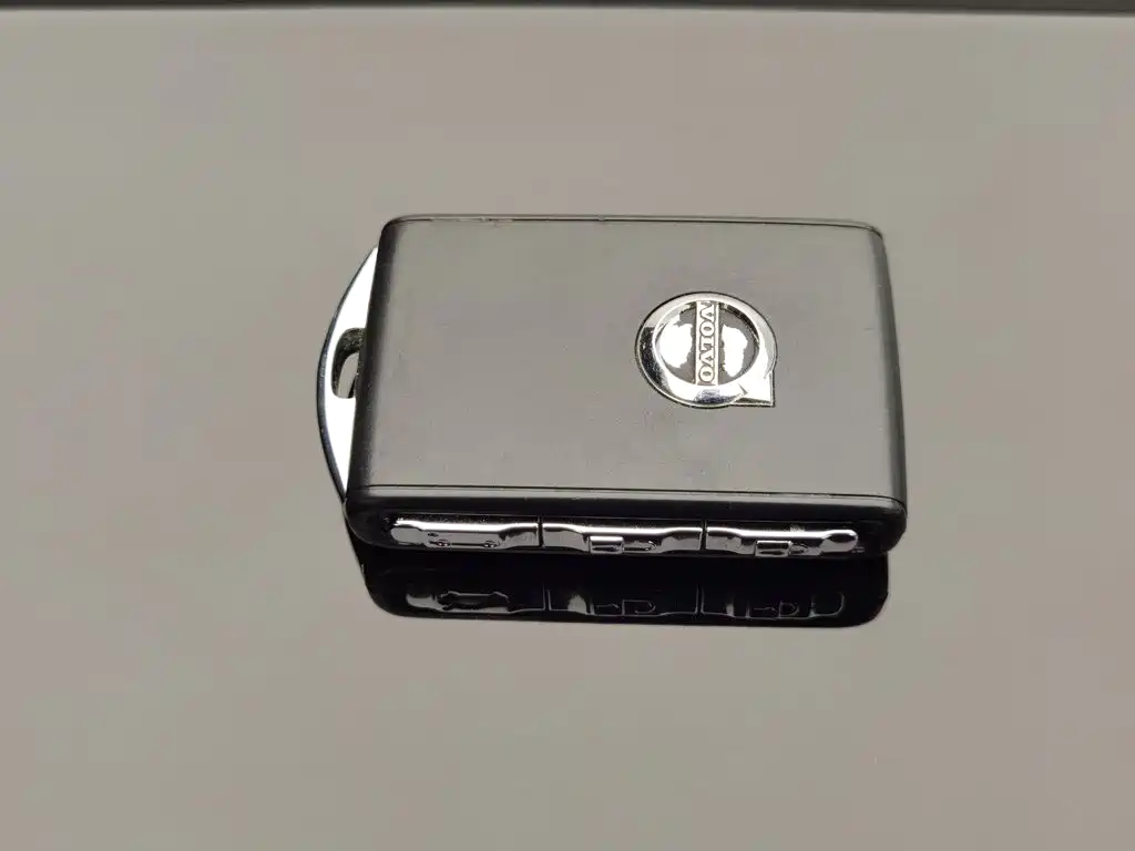 Photo 19 - Volvo S90