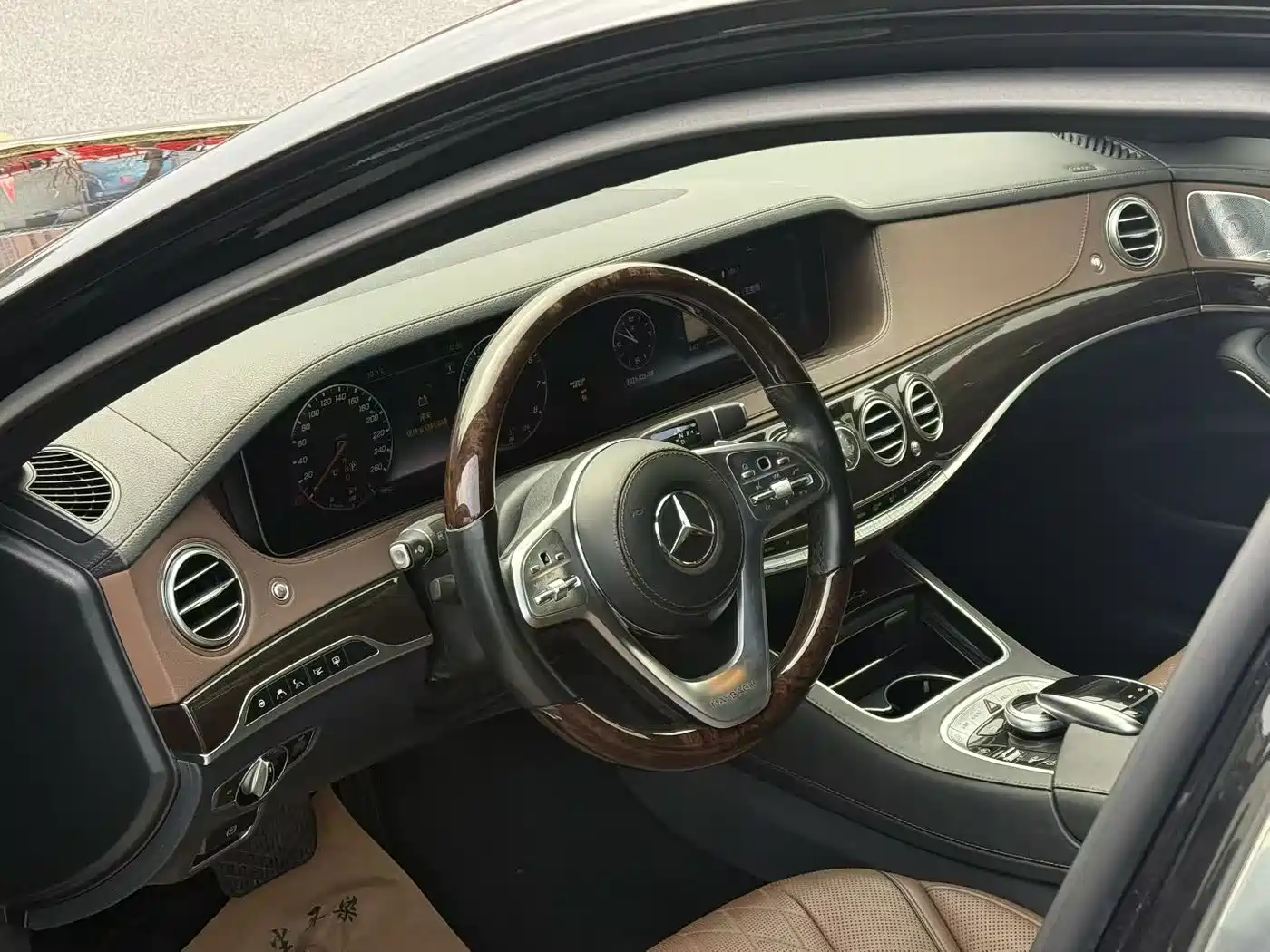 Mercedes-Benz Maybach S-Class 2018 S 560 4MATIC фото 12