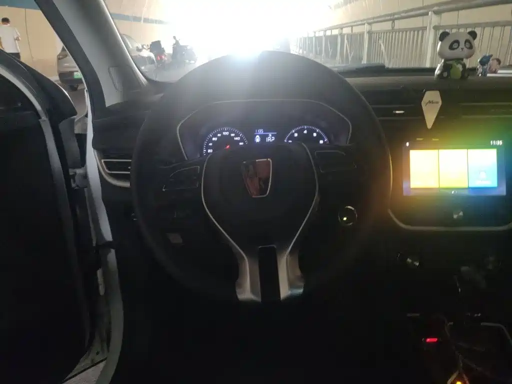 Фото 3 - Roewe RX3