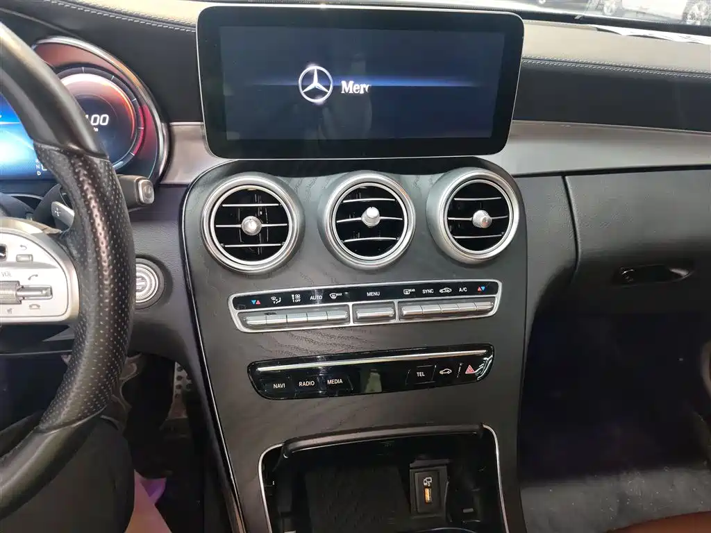 MERCEDES-BENZ CLASS C (IMPORTED)