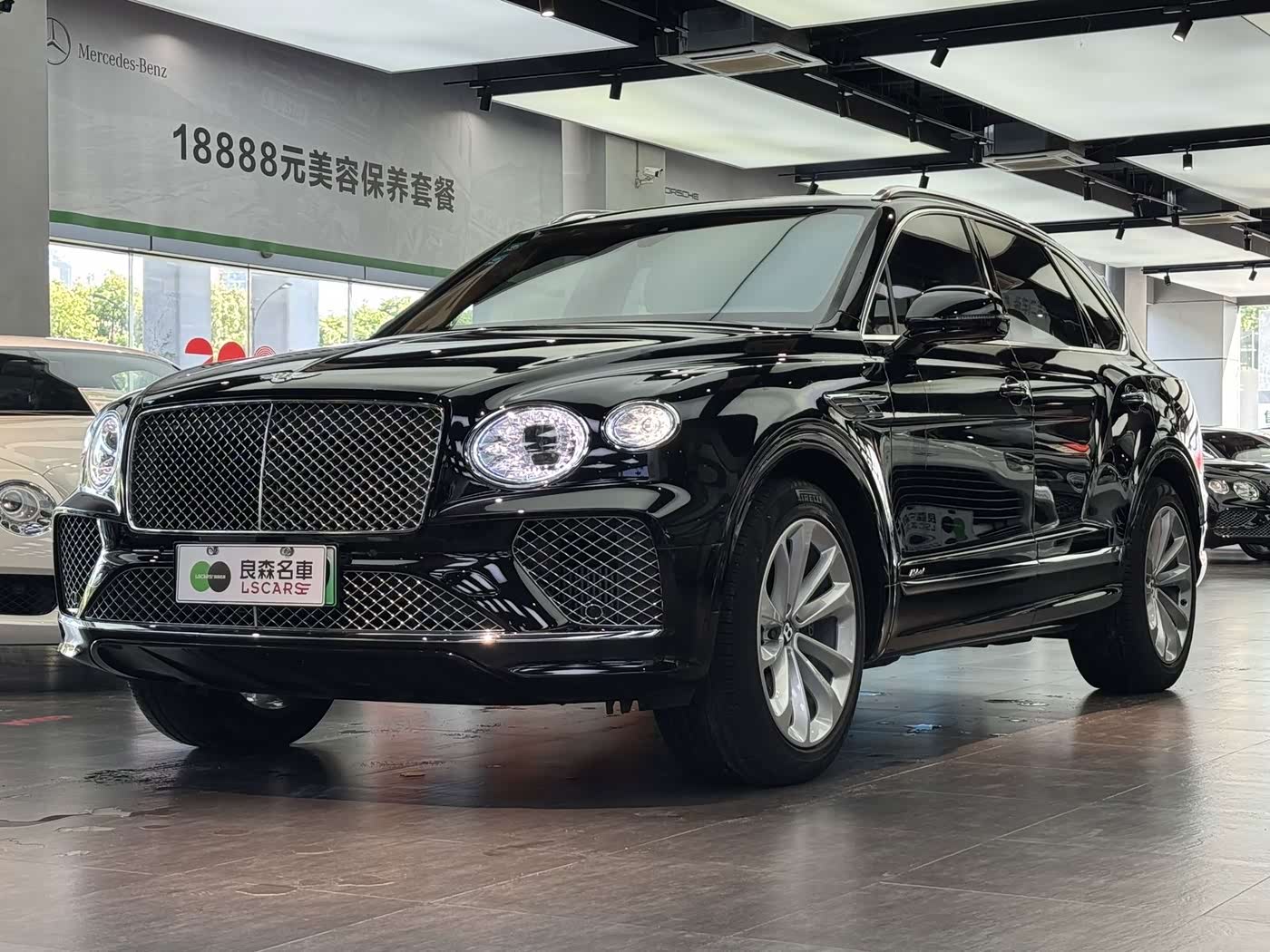 Bentley Bentayga Hybrid