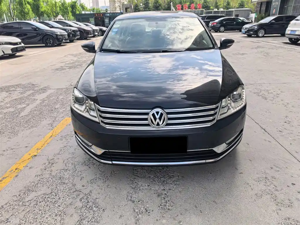 Volkswagen Magotan 2013 1.8TSI Luxury фото 2