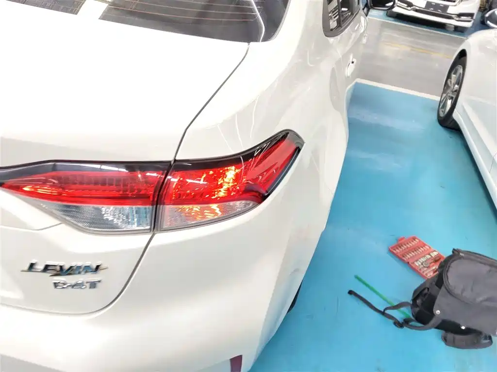 Toyota Levin 2019 185T CVT Luxury Edition China VI фото 24
