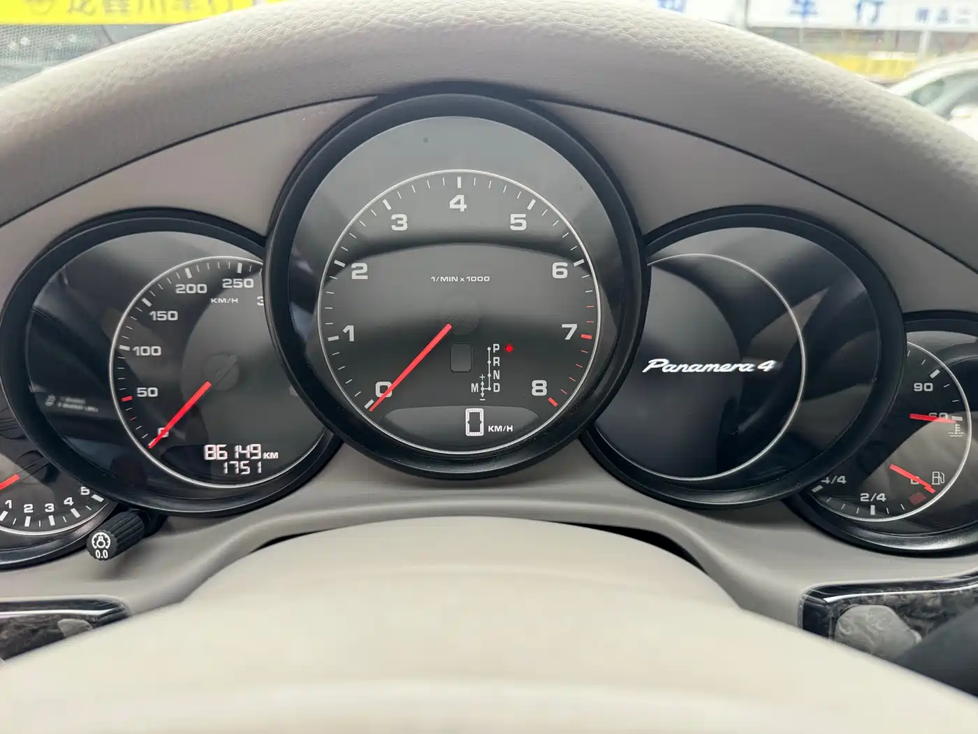 Porsche Panamera 2010 Panamera 4 3.6L фото 10