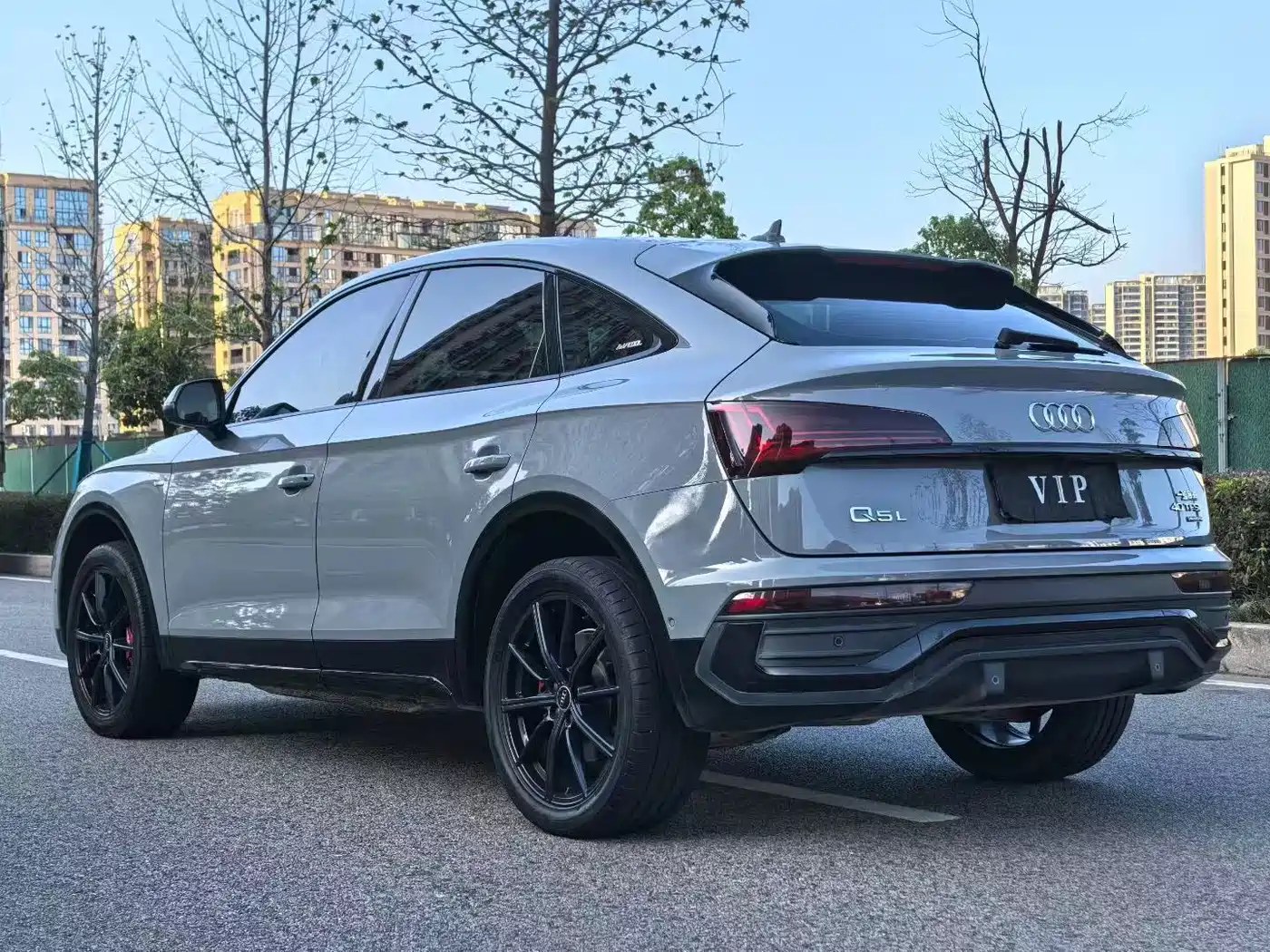 Фото 7 - Audi Q5L Sportback