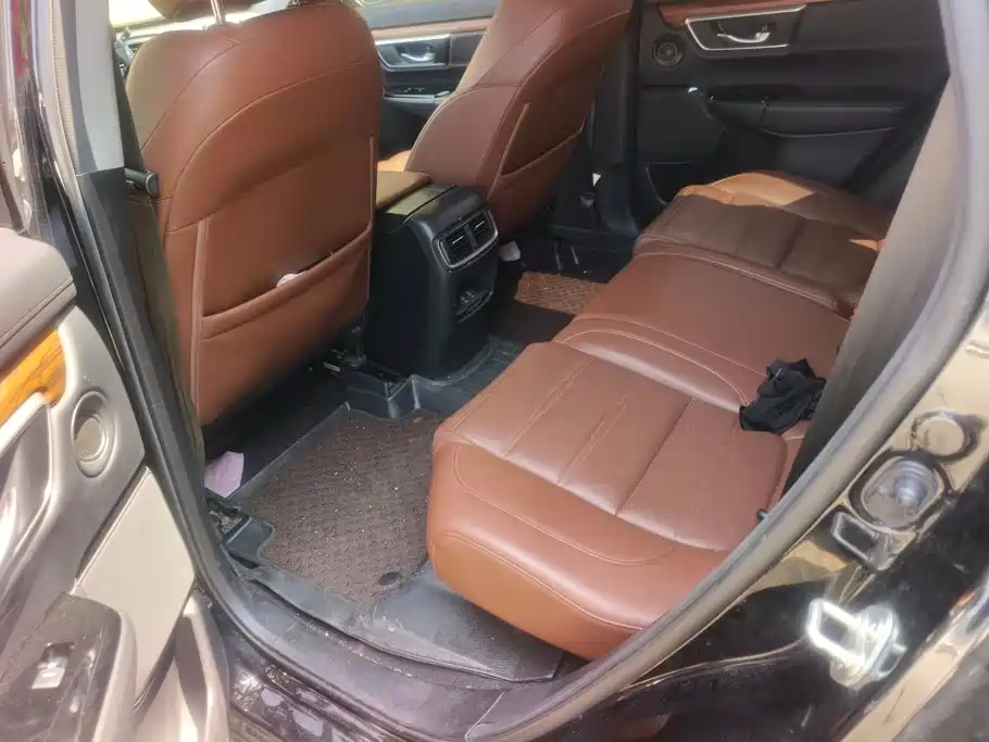 Фото 11 - Honda CR-V