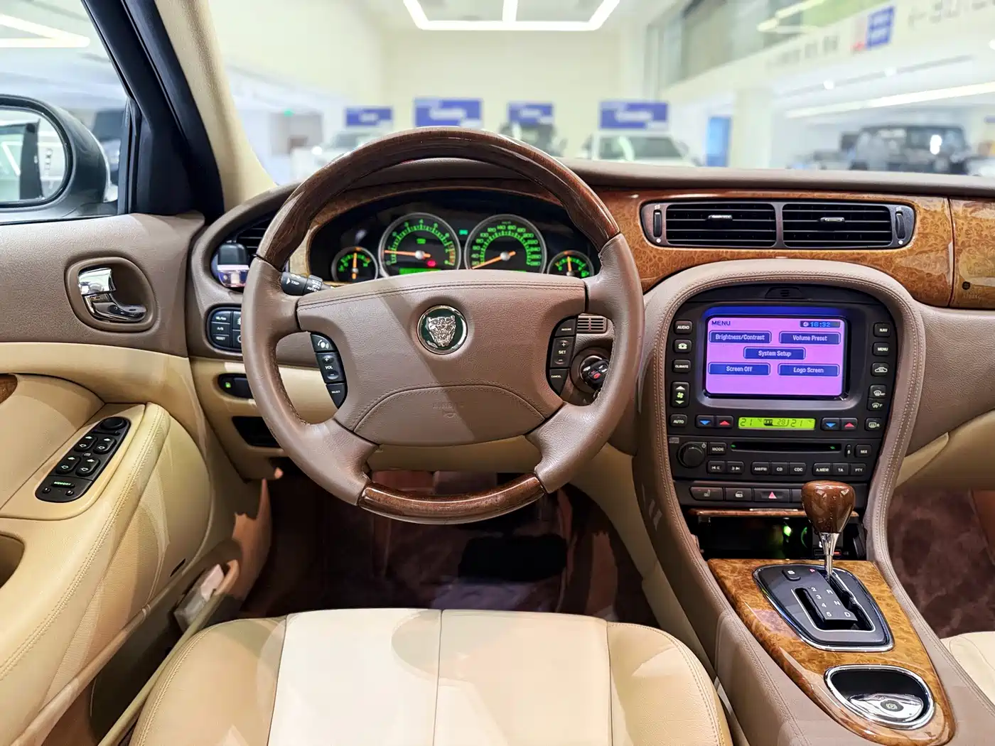 Jaguar S-TYPE 2005 2004 Model 3.0L