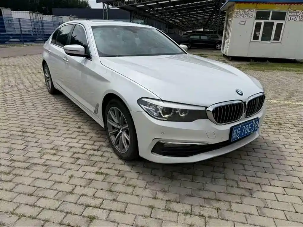 BMW 5 Series 2018 528Li Launch Special Edition фото 2