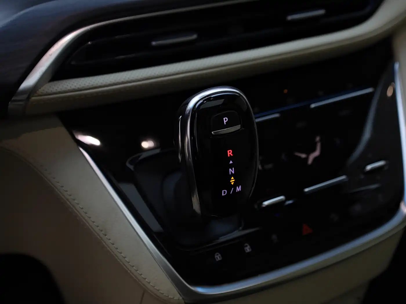 Buick GL8 2023 ES Landmaster Exclusive фото 16
