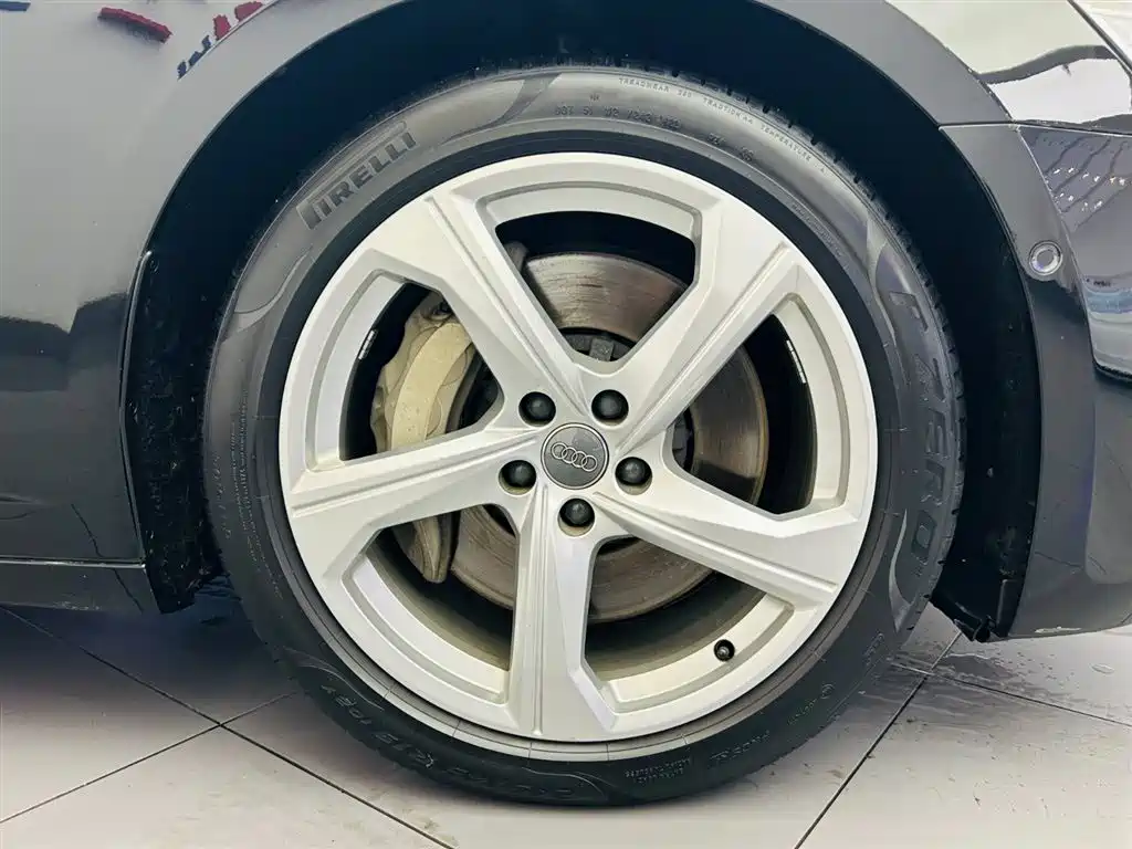 Audi A6L 2019 55 TFSI quattro Premium Elegance фото 10