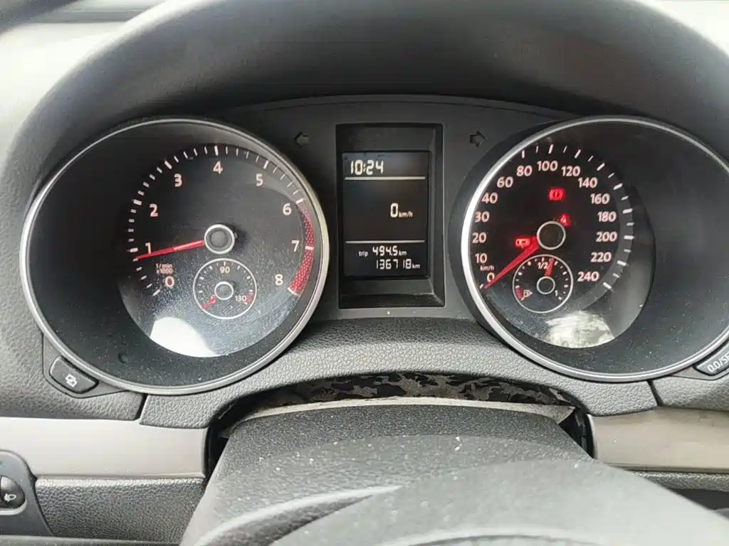 Volkswagen Golf 2010 2010 1.6 Manual Fashion