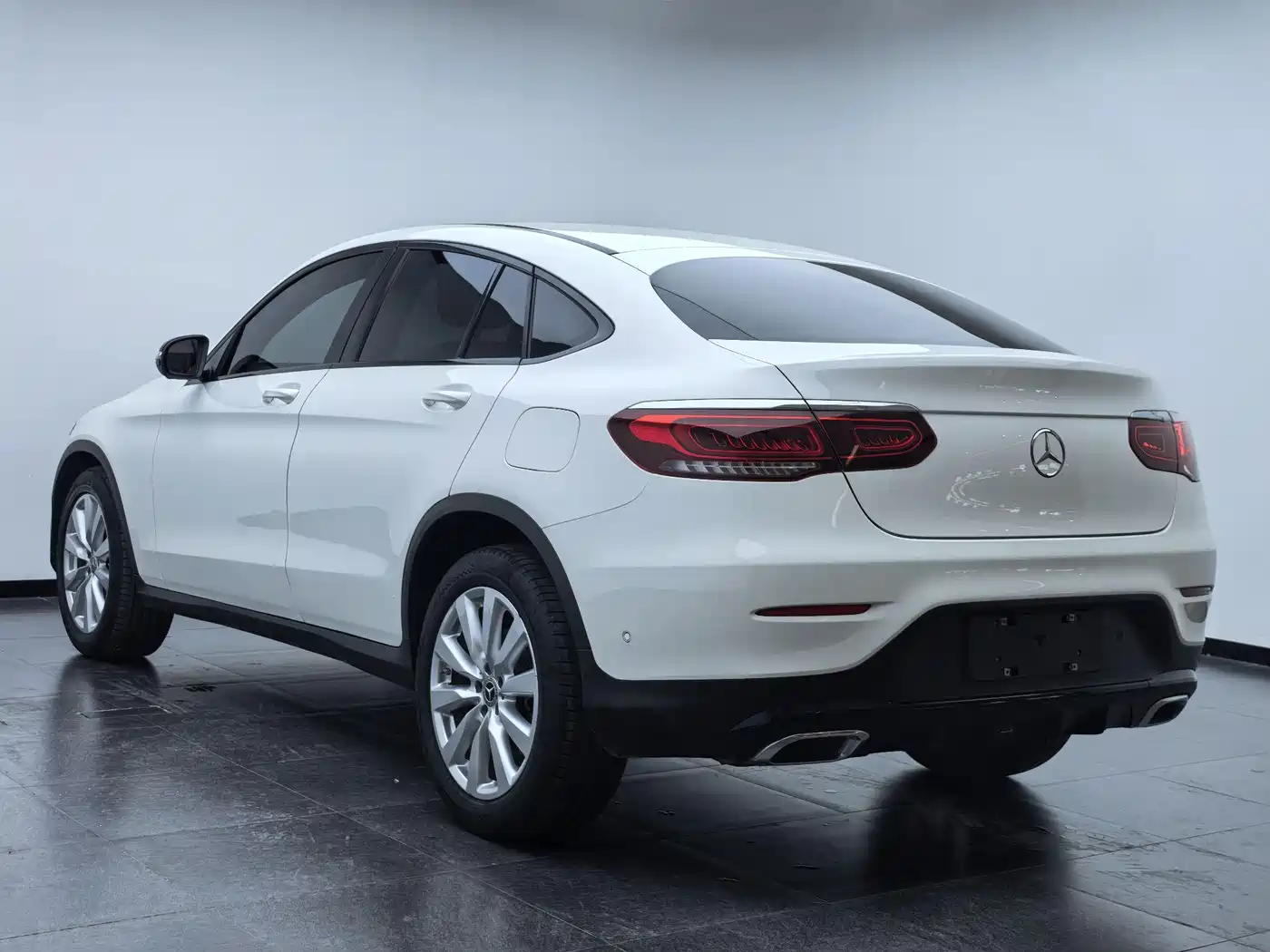 Mercedes-Benz GLC Coupe 2020 GLC 260 4MATIC Coupe SUV фото 22