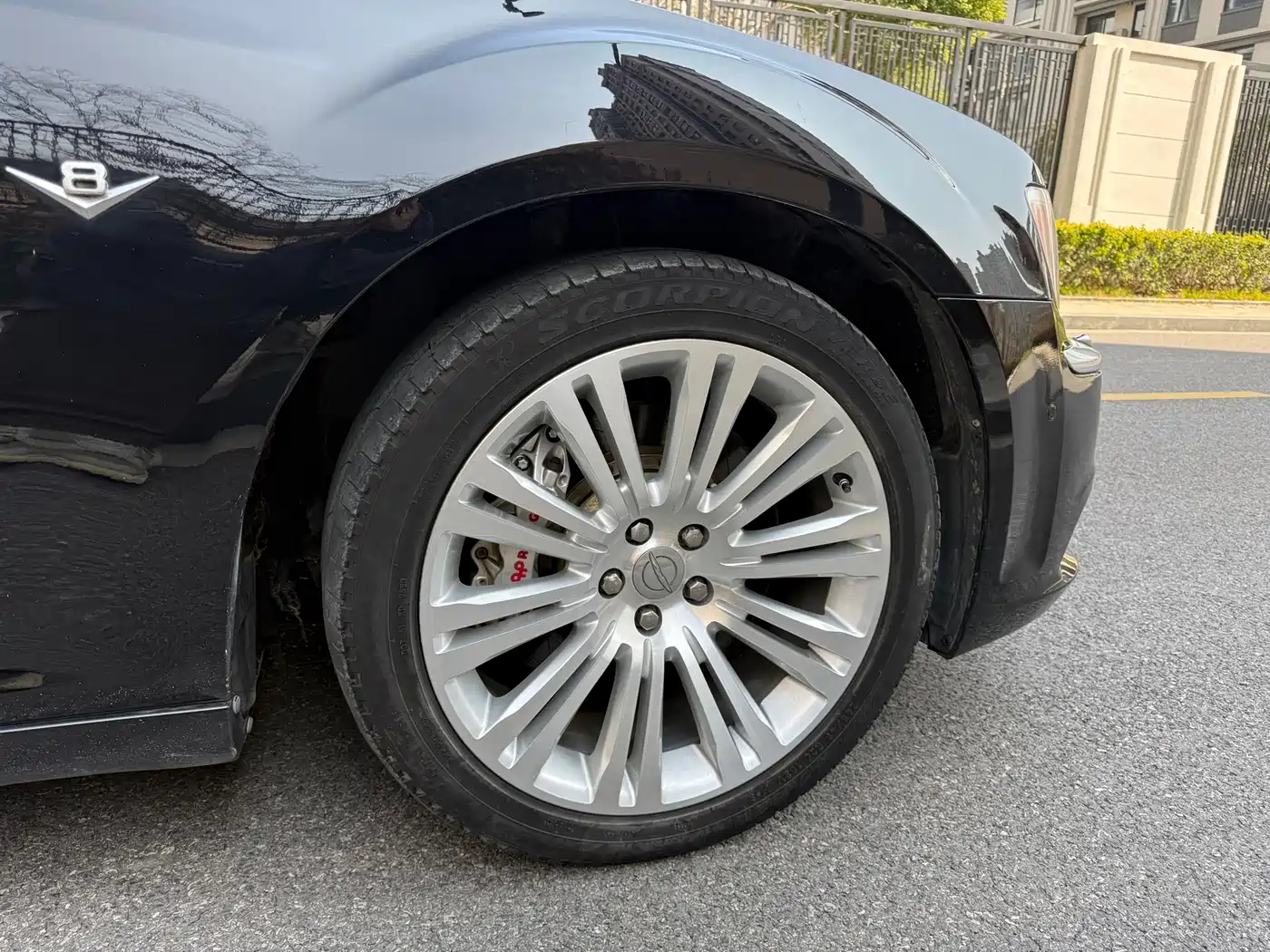 Chrysler 300C (Import) 2013 2013 3.6L Premium Edition