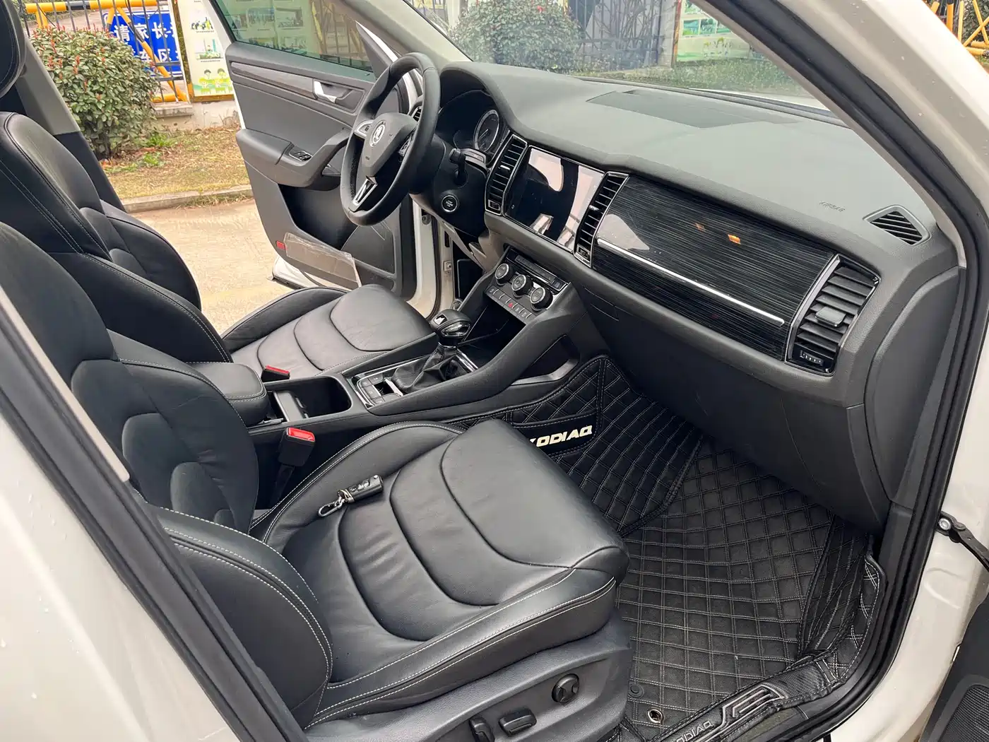 Škoda Kodiaq 2018 TSI330 7-seat FWD Luxury Tech фото 9