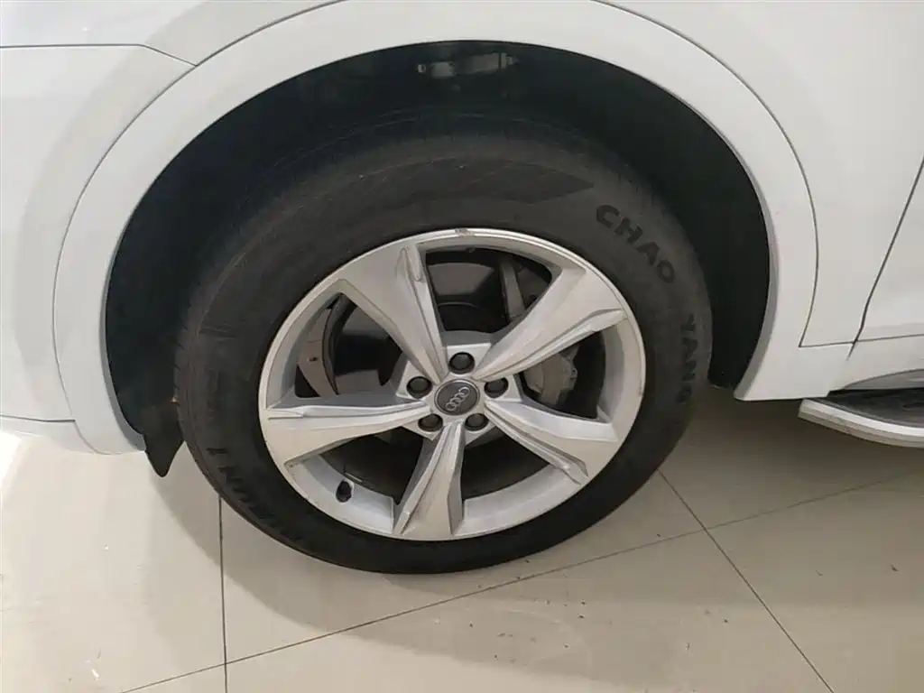 Audi Q5L 2018 40 TFSI Prestige Progressive (China V) фото 23