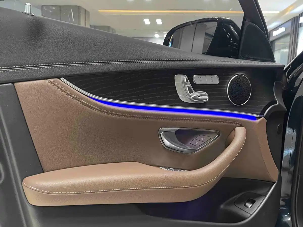 Mercedes-Benz E-Class 2023 E 300 L Sport Fashion фото 19