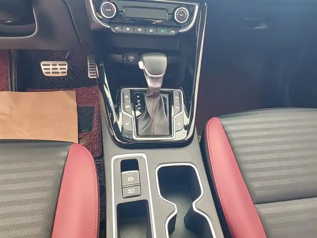 Kia Sportage 2019 1.4T DCT Smart Luxury GLS Edition фото 10