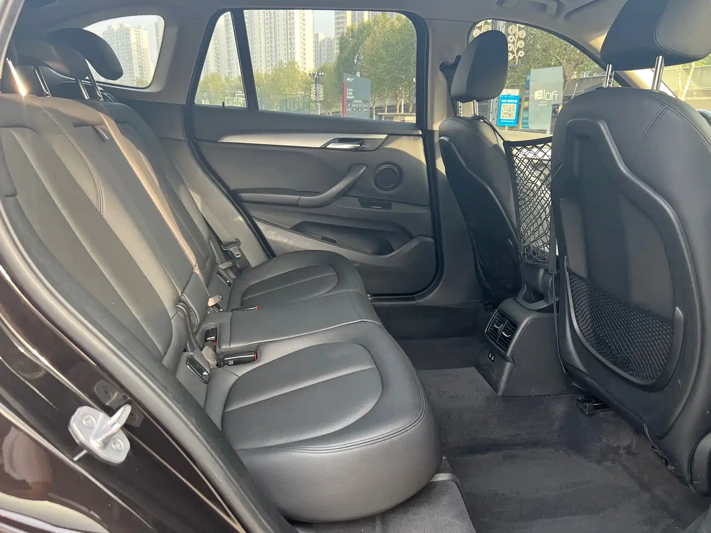 BMW X1 2019 sDrive18Li Fashion Model фото 13