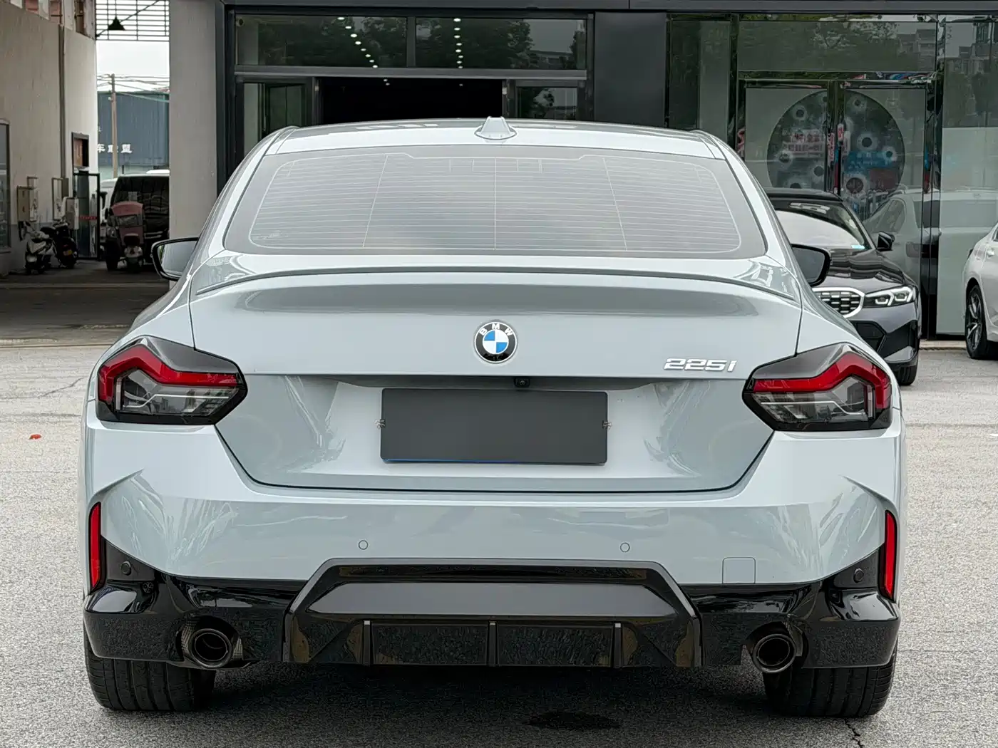 BMW 2 Series (Import) 2024 2023 225i M Sport Black Night Package