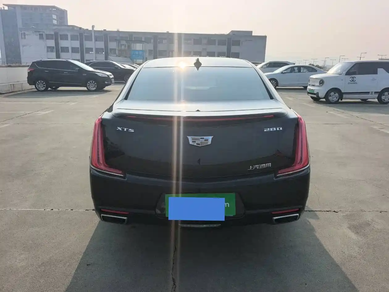 Cadillac XTS 2018 28T Elite фото 5