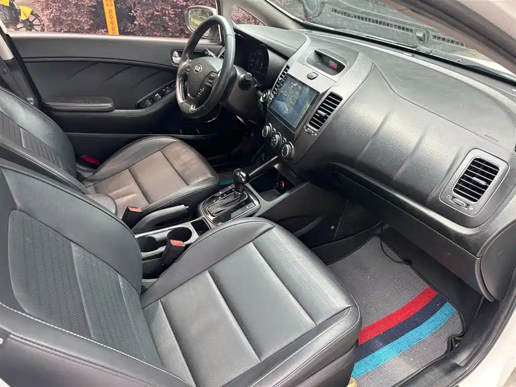 Kia K3 2017 1.6L Automatic 15th Anniversary Special GLS фото 10