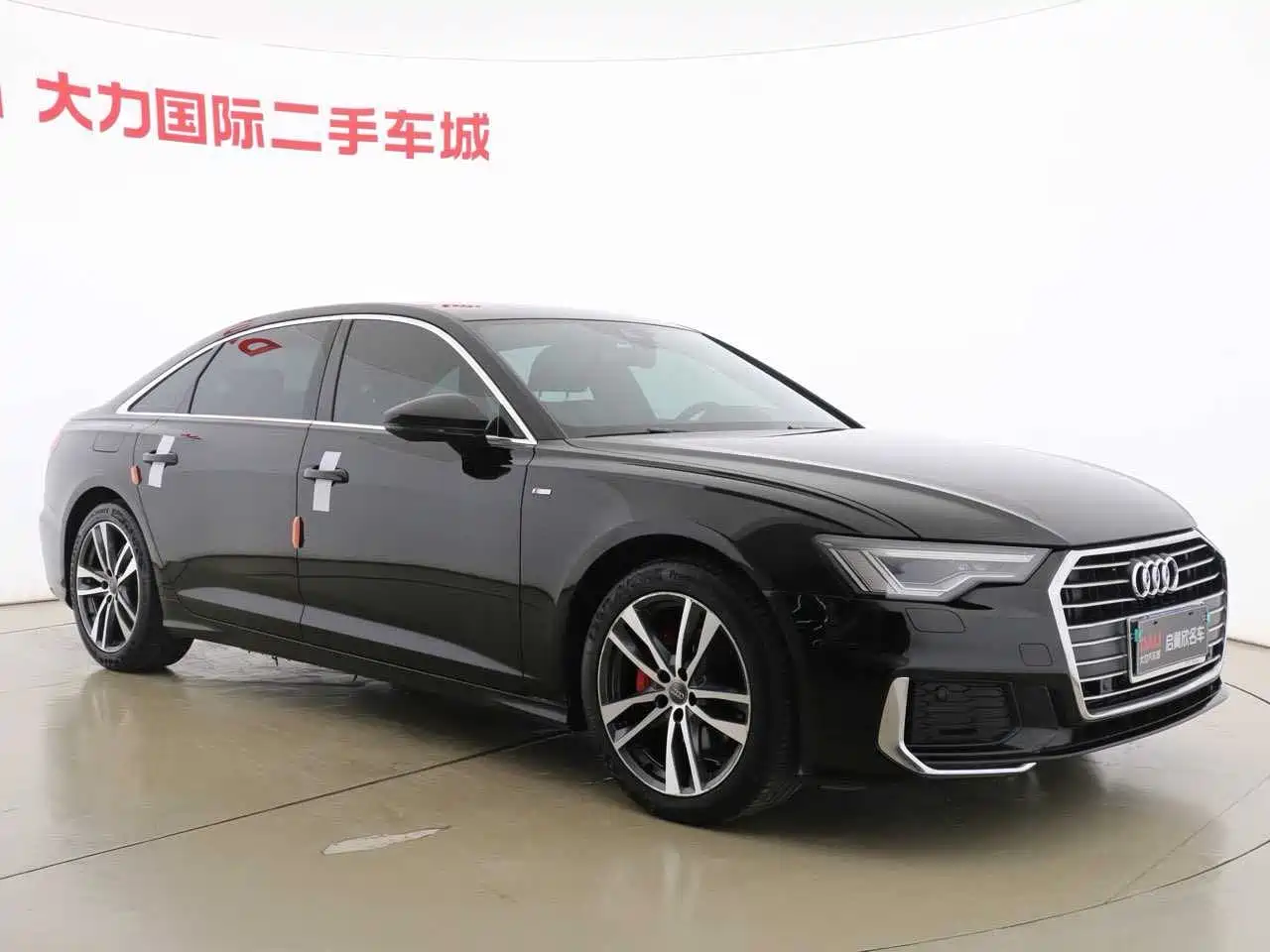 Audi A6L 2019 40 TFSI Luxury Dynamic фото 3