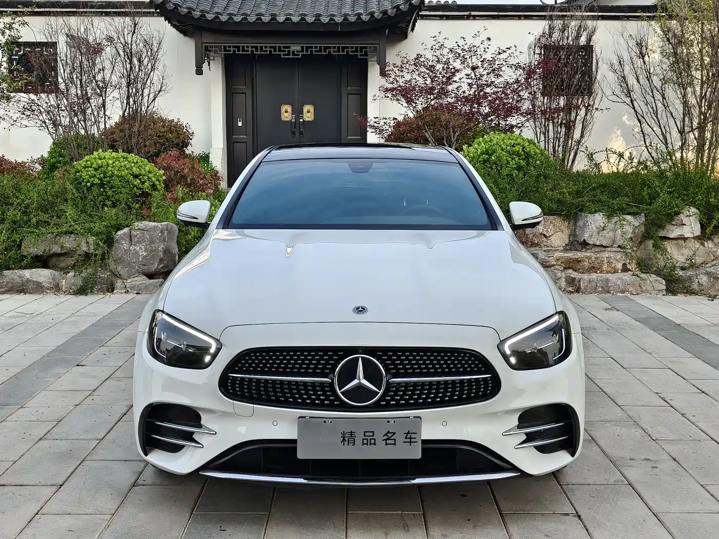 Mercedes-Benz E-Class 2022 Facelift E 300 L Sport Fashion Style фото 2