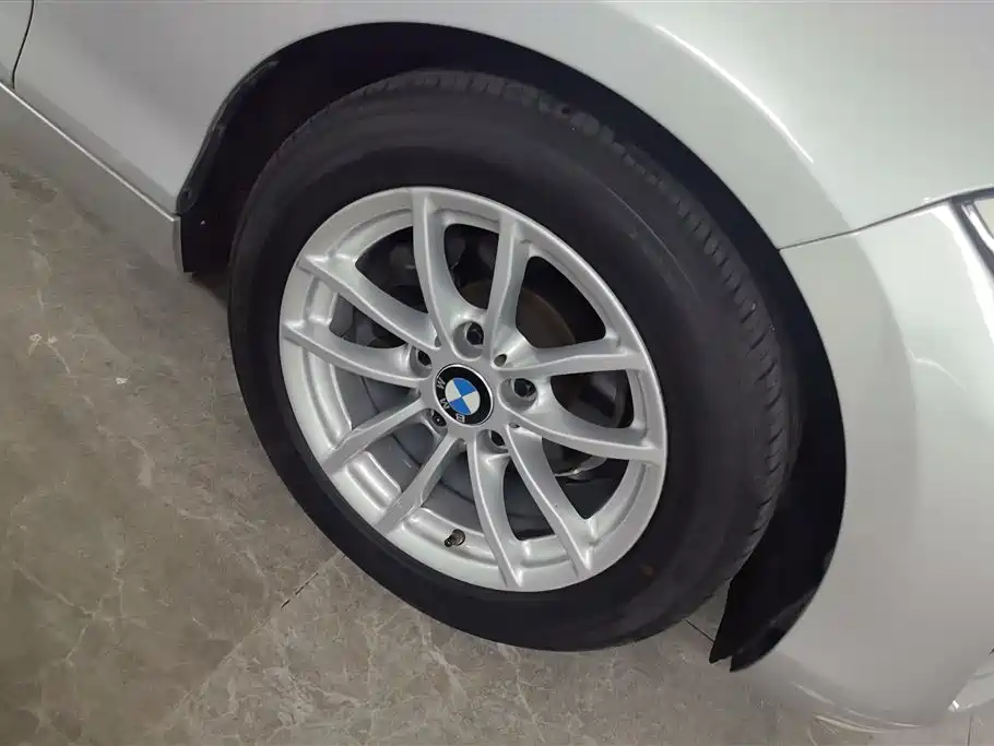 BMW 2 Series (Import) 2015 218i Convertible Coupe фото 6