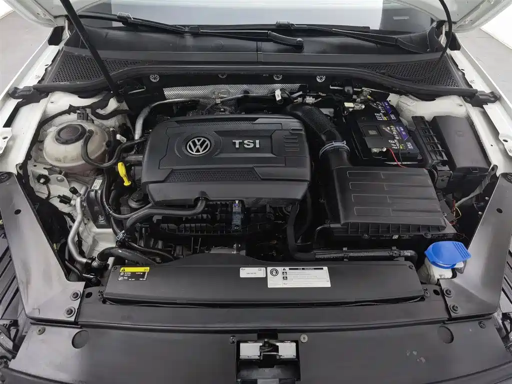 Volkswagen Weilan 2018 380TSI 2WD Comfort Edition фото 6