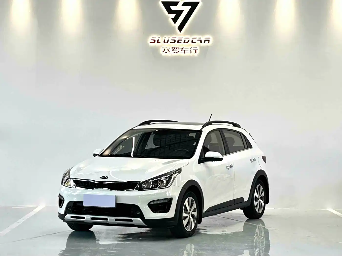 Kia KX CROSS 2018 1.6L Automatic Smart Sunroof Edition