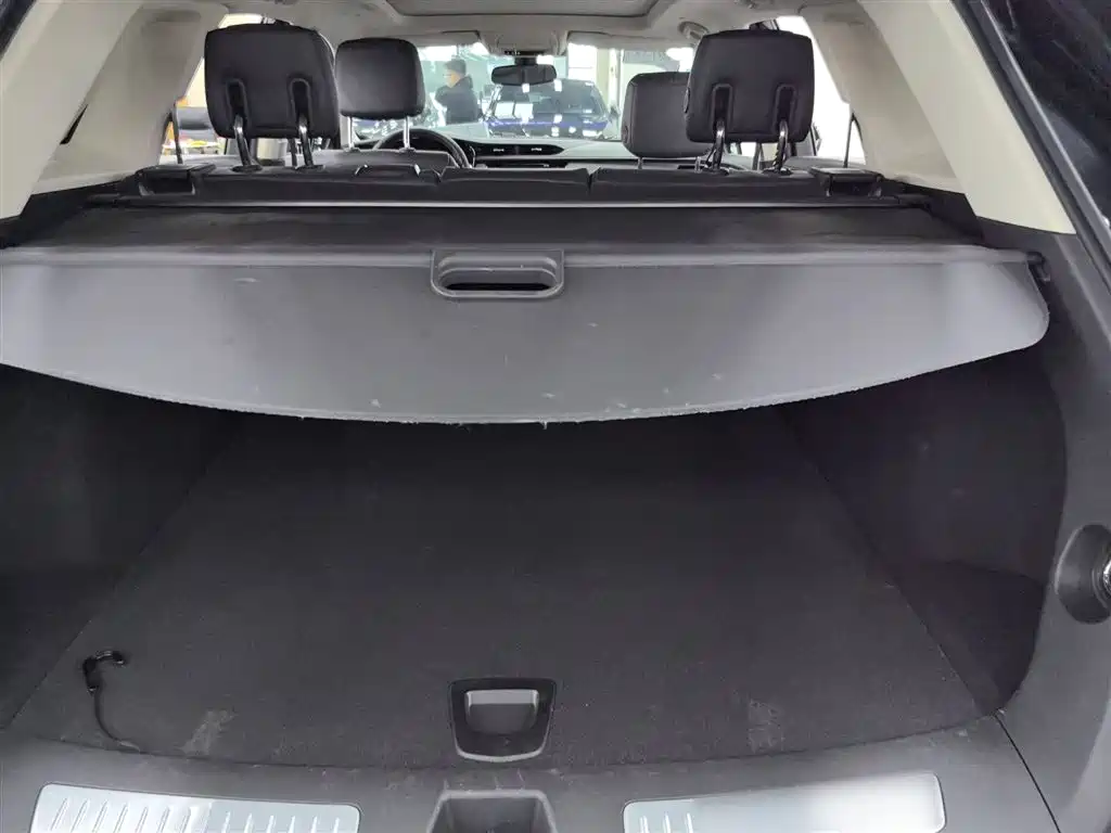 Cadillac XT5 2016 28T AWD Luxury Model фото 15