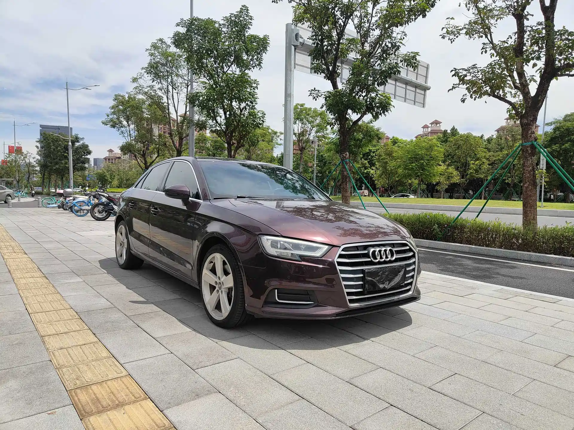 Фото 2 - Audi A3
