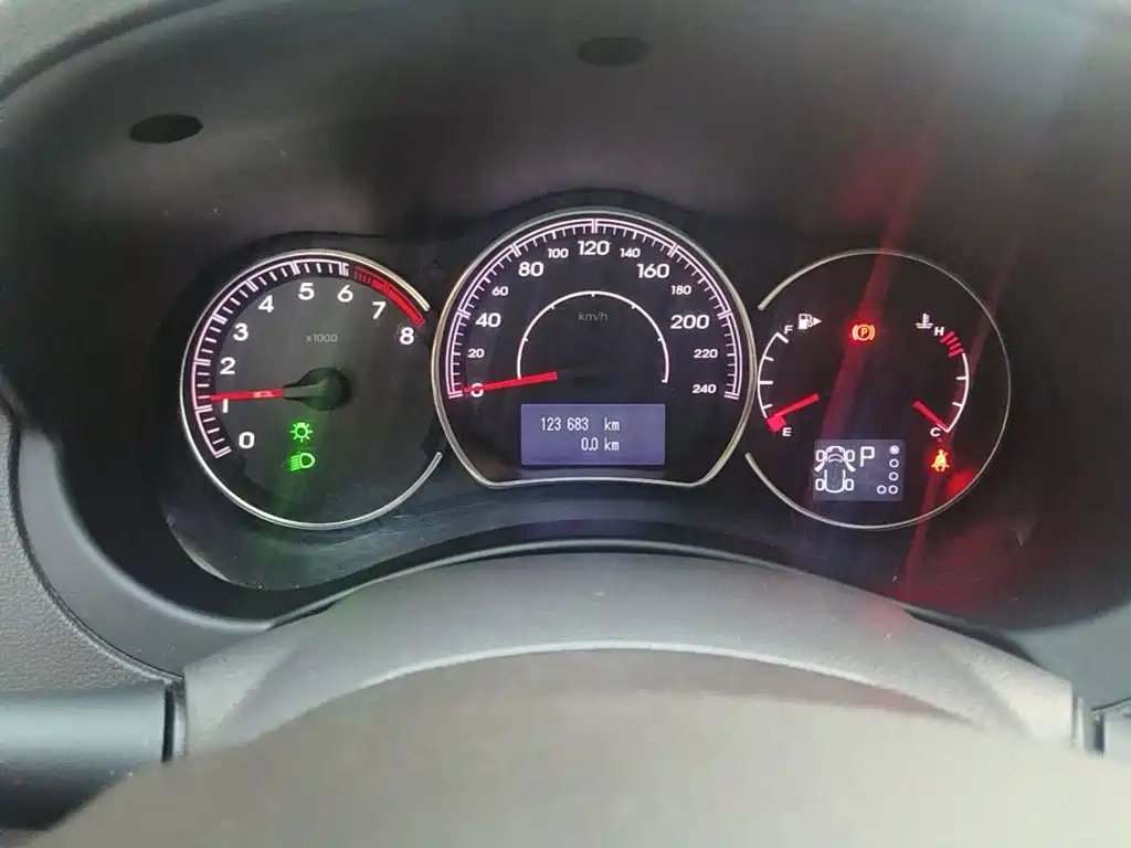 Renault Koleos (Import) 2014 2014 Facelift 2.5L 2WD Comfort Edition