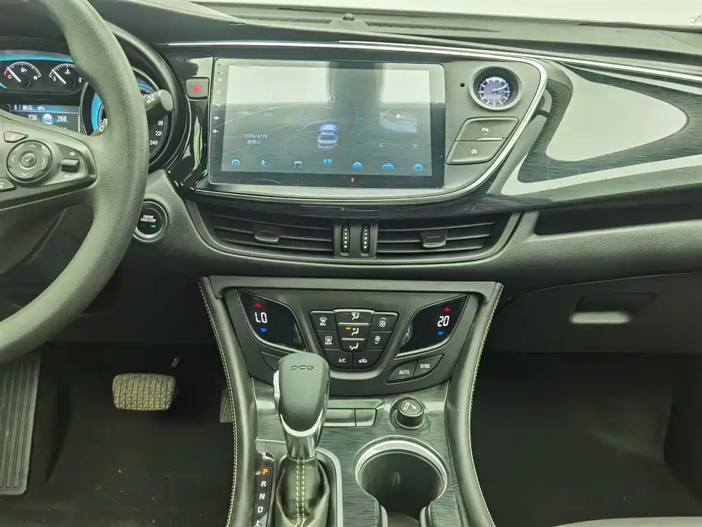 Buick Envision Plus 2017 20T FWD Premium фото 12