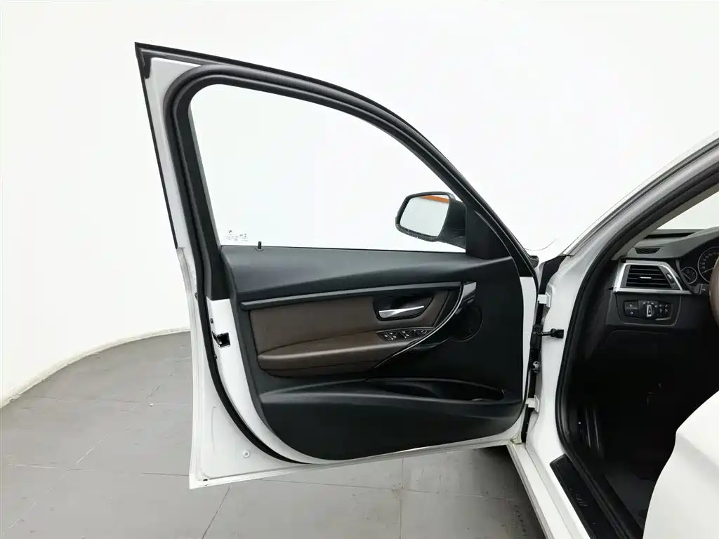 BMW 3 Series 2018 320Li xDrive Fashion Style фото 8