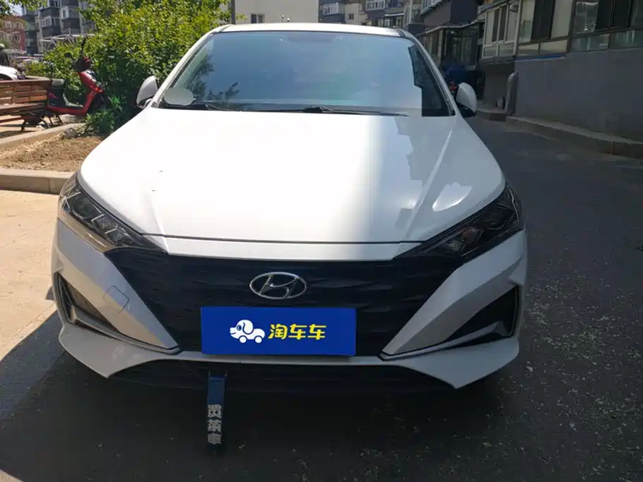 Hyundai Verna 2020 1.4L Manual GLS Cool Edition фото 2