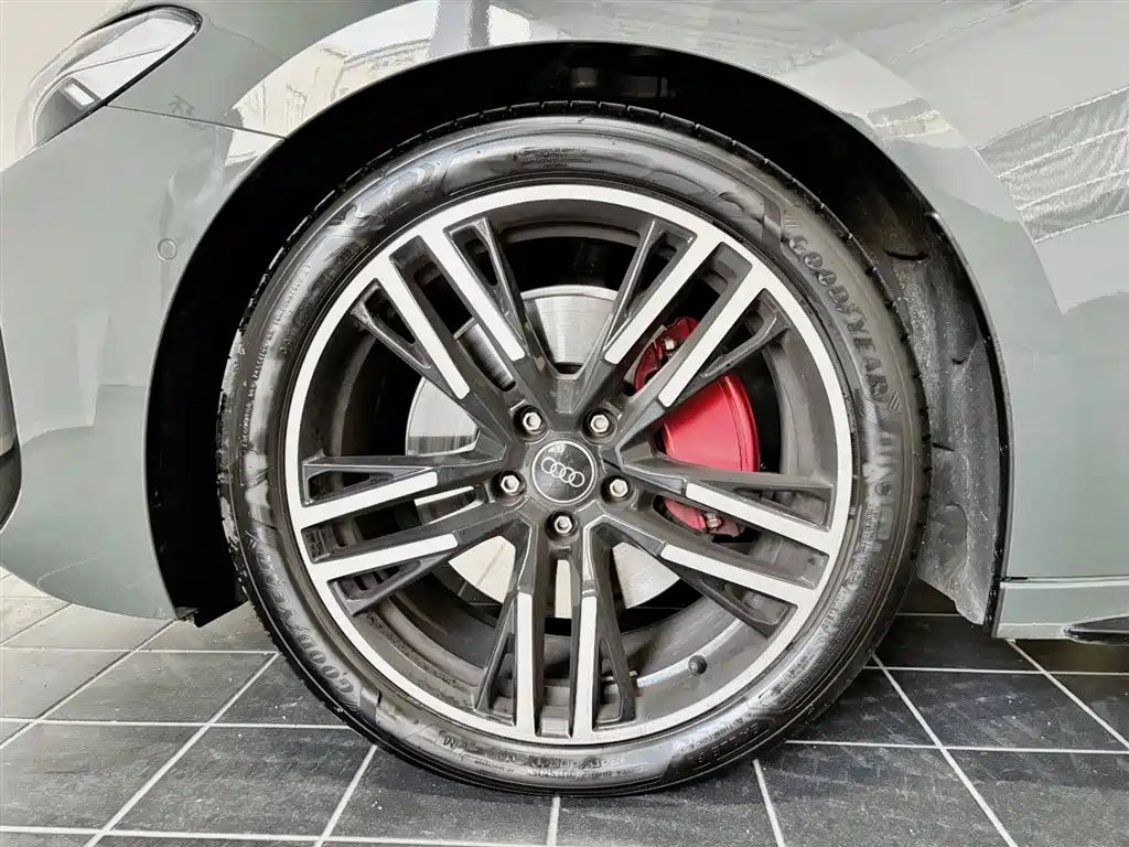 Audi A5L 2025 2.0T Sport Edition quattro фото 14