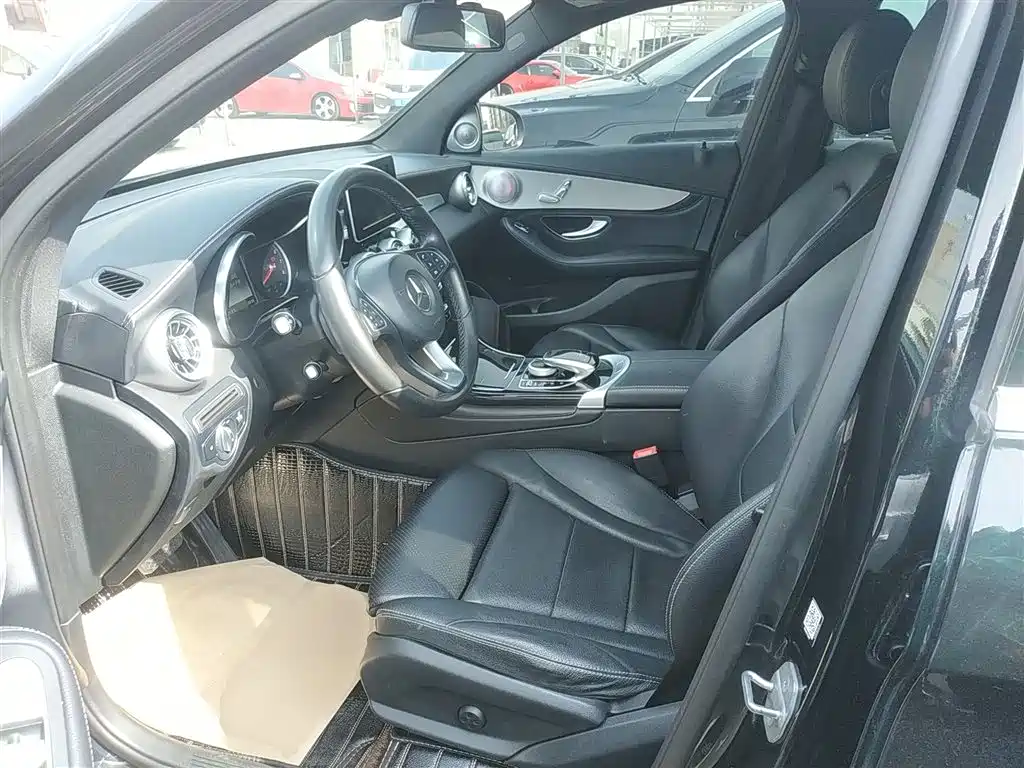 Mercedes-Benz GLC 2019 GLC 200 4MATIC фото 11