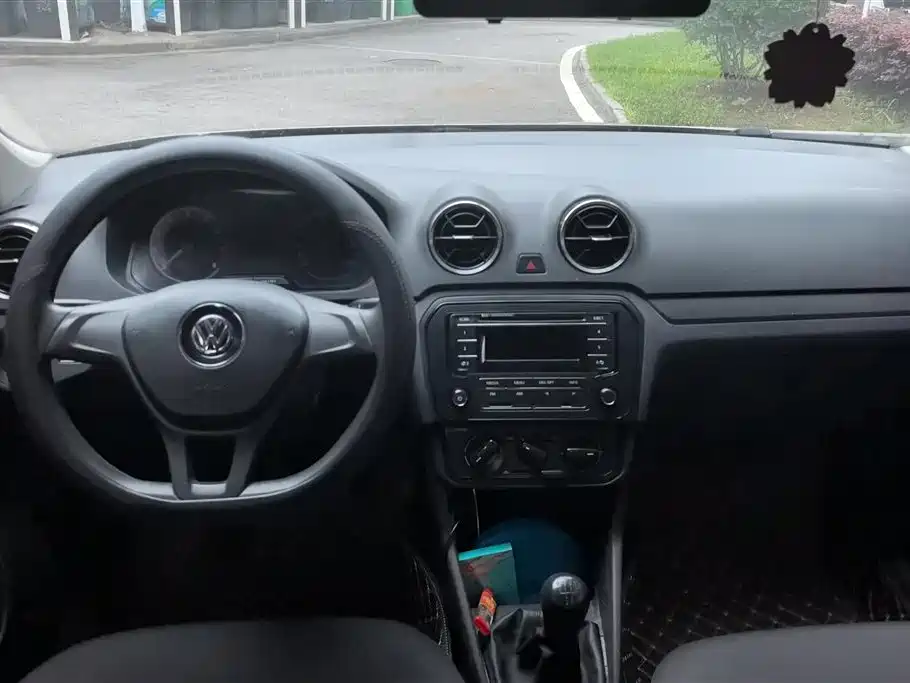 Volkswagen Jetta 2017 1.5L Manual Fashion фото 12