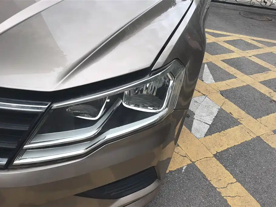 Volkswagen Jetta 2017 1.5L Manual Fashion фото 5