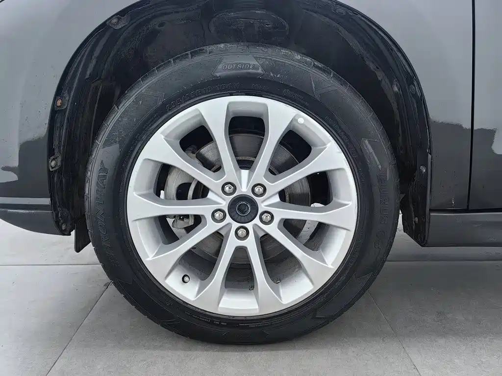 Фото 17 - Haval H2