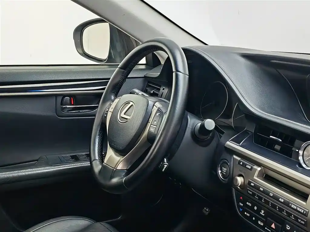 Lexus ES 2013 250 Elite Edition фото 22