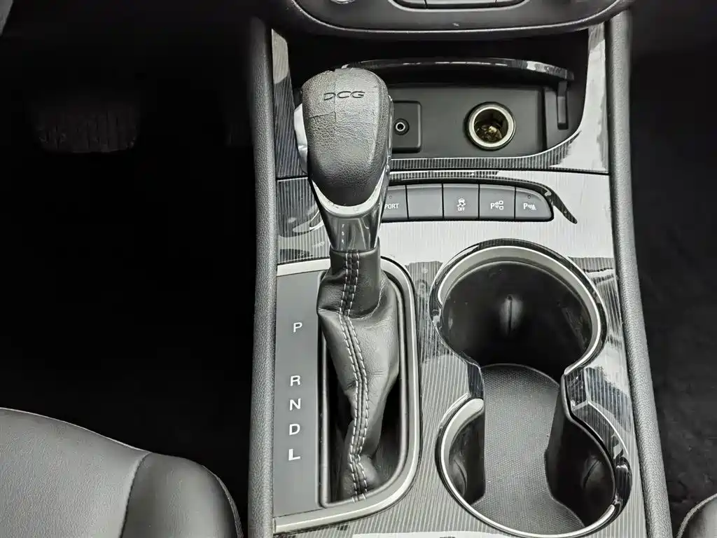 Buick Verano 2015 Sedan 20T Dual-clutch Elite фото 13