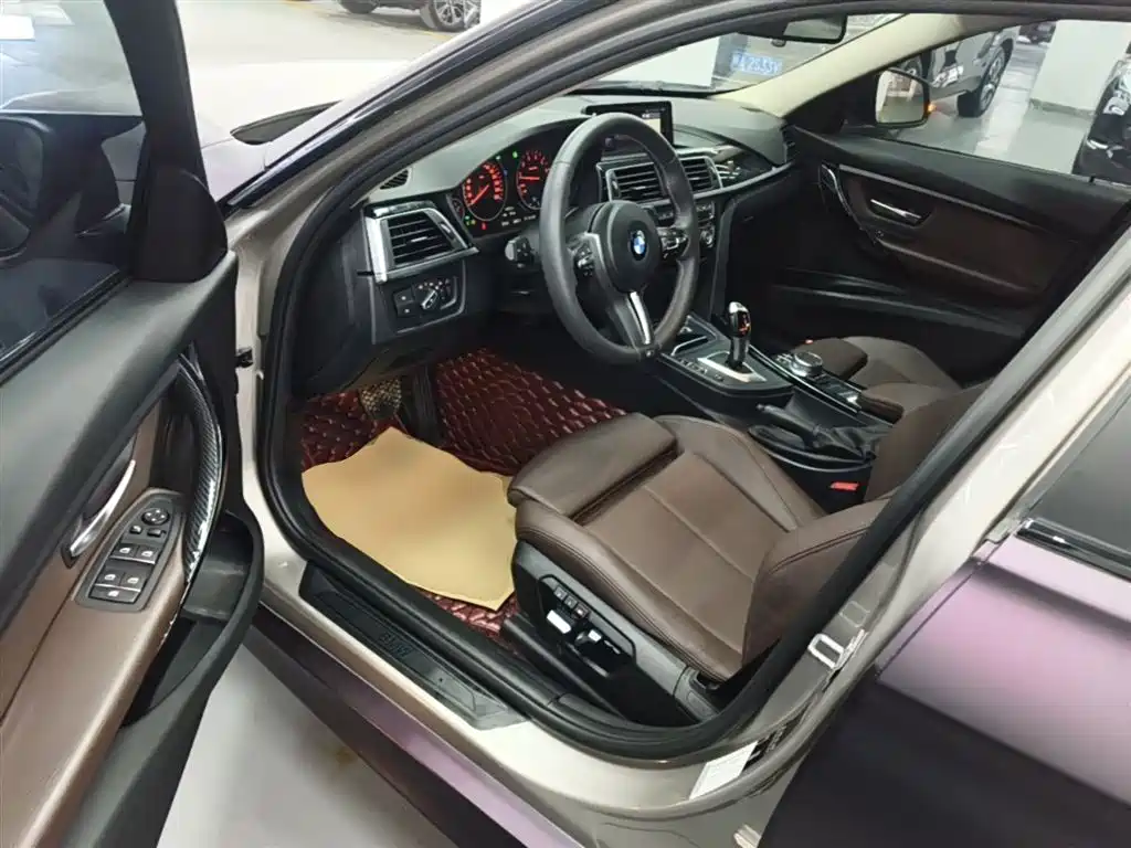 BMW 3 Series 2019 320Li Fashion Type фото 16