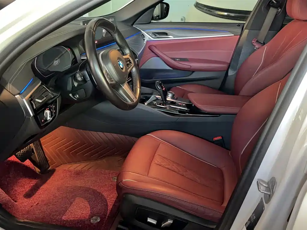 BMW 5 Series 2022 Facelift 530Li Leading M Sport Package фото 12