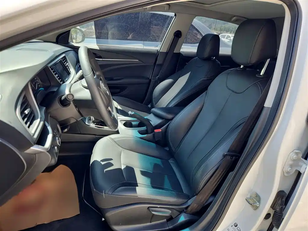 Buick Excelle 2021 Facelift 1.3T Auto Mild Hybrid Elite фото 10