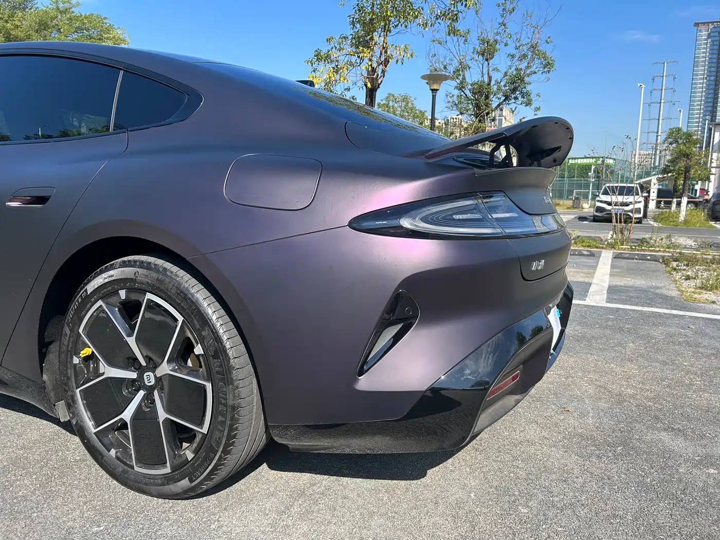 XIAOMI CAR XIAOMI SU7